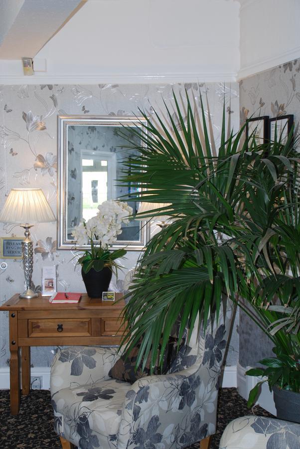 Отель Brincliffe 4*
